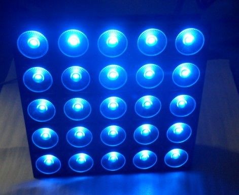 25pcs 30w/10w Rgb 3in1 führte Matrix-Scheuklappen-Stadiums-Licht/Bühnenbild für Disco